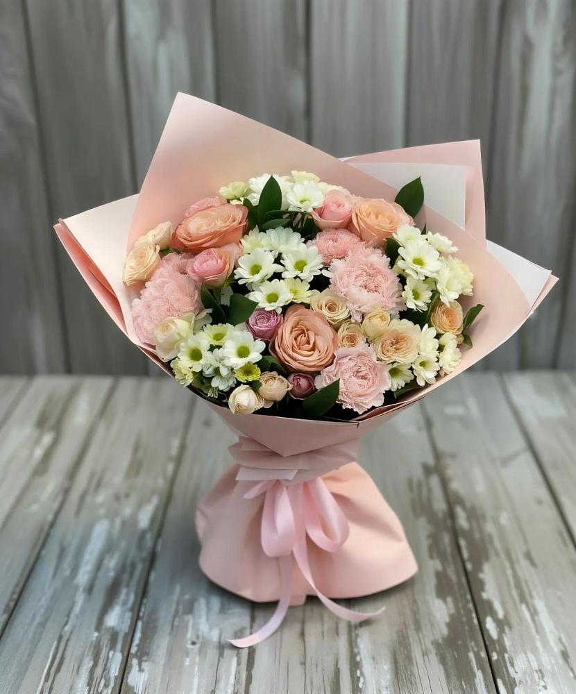 Букет цветов из: Гвоздики, Розы и Хризантемы в Каспийске