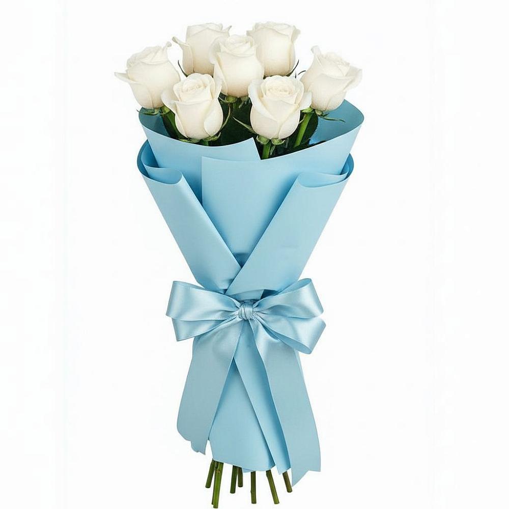 Букет 7 белых роз Проуд в Каспийске