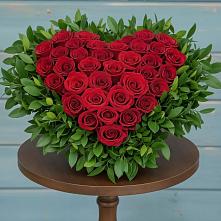 Цветочная композиция из Розы в виде сердца #REPLACE_PRED# Каспийске