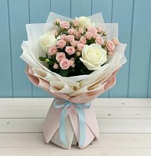 Букет цветов из:  Розы в Каспийске