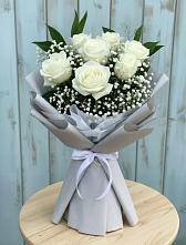 Букет цветов из:  Розы в Каспийске