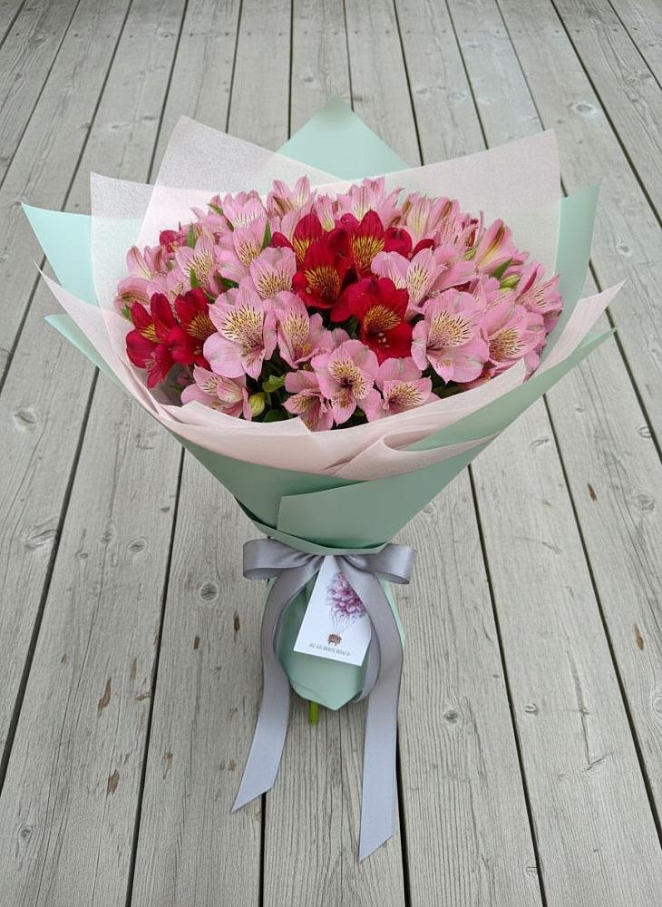 Букет цветов из: Альстромерии в Каспийске