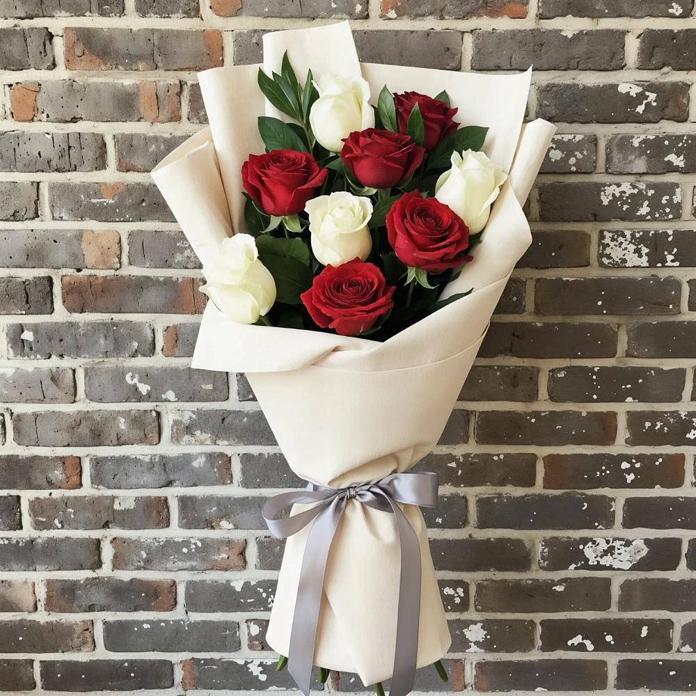 Букет цветов из: Розы в Каспийске