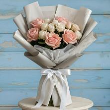 Букет цветов из:  Розы в Каспийске