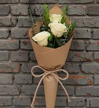 Букет цветов из:  Розы в Каспийске