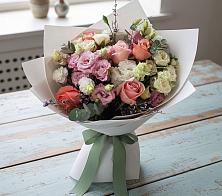 Букет цветов из:  Розы, Лизиантусы и Гвоздики #REPLACE_PRED# Каспийске