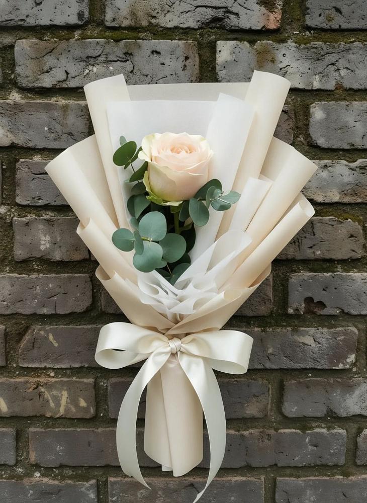 Букет цветов из: Розы в Каспийске