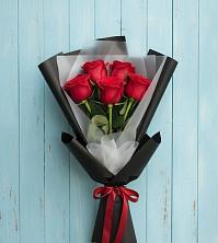 Букет цветов из:  Розы в Каспийске