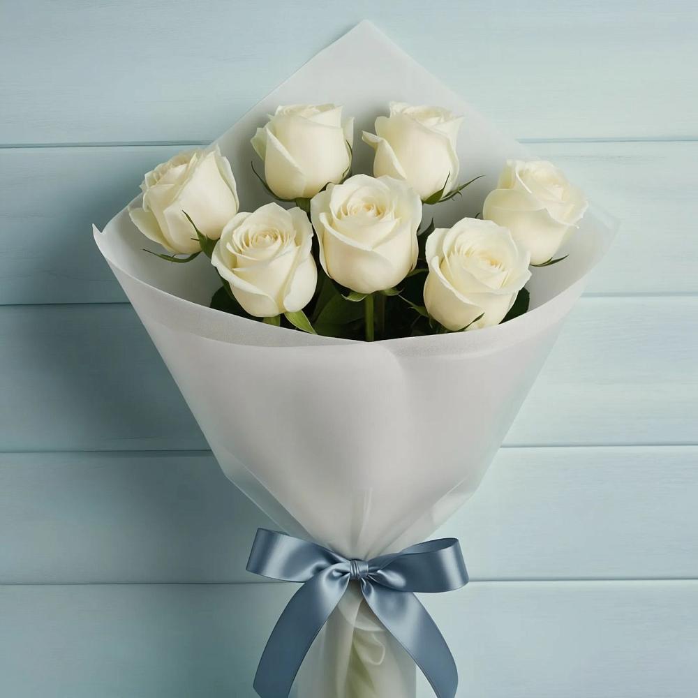 Букет 7 Белых роз Эдлесс Лав в Каспийске